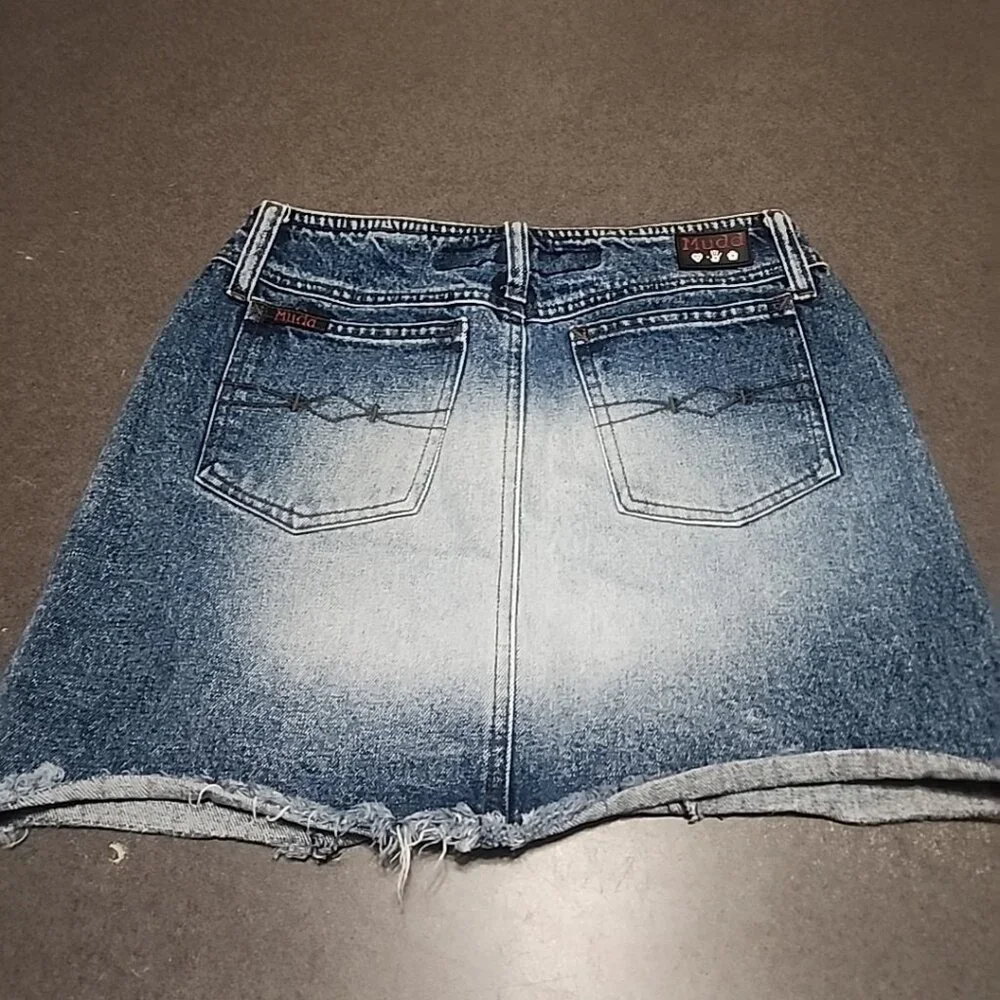 Vintage Y2K Mudd Low Rise Denim Mini Skirt Distressed Frayed Hem Grunge Indie - Picture 3 of 8